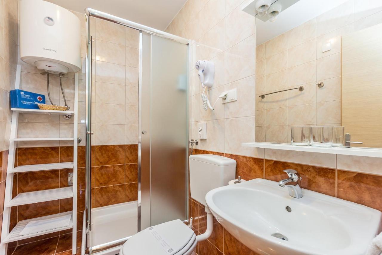 Apartments Mirica 2 Baška Esterno foto